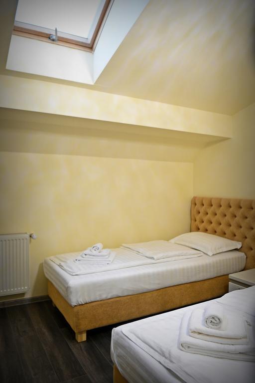 Casa Remo - Guesthouse Turda Luaran gambar